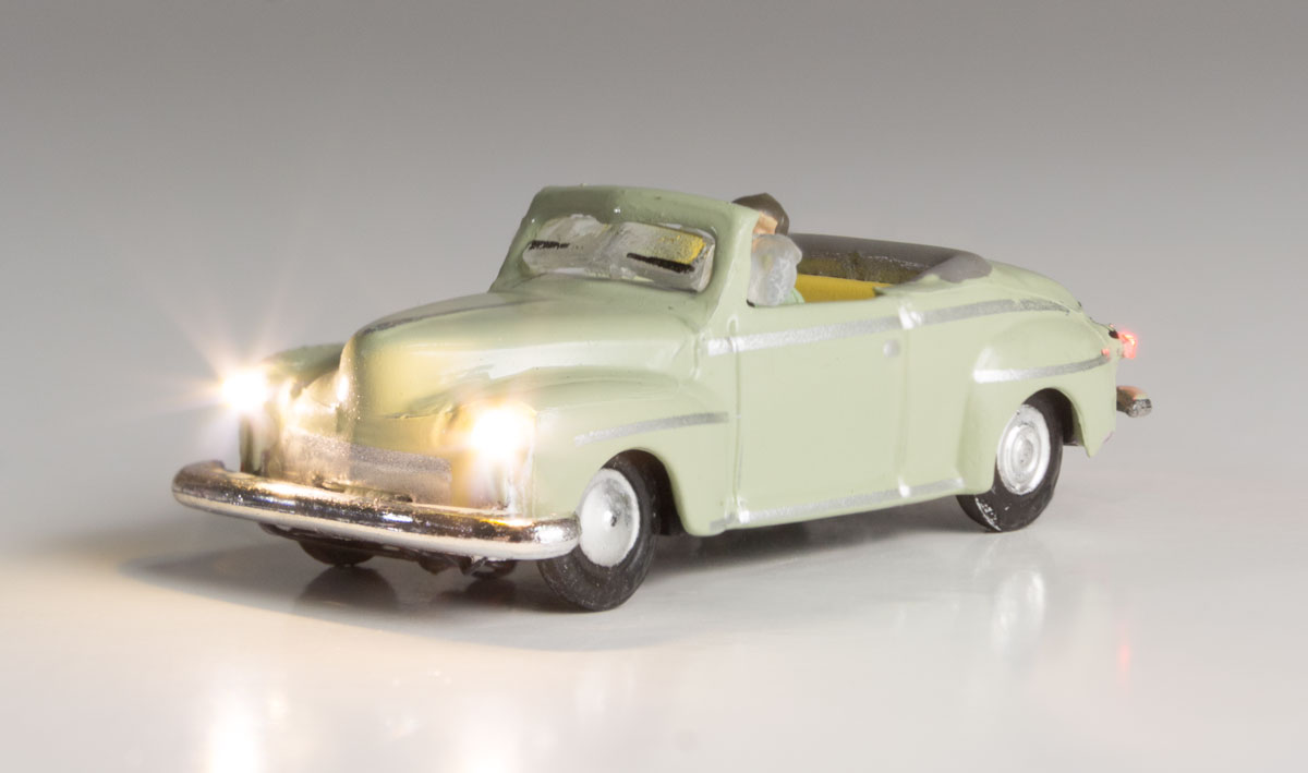 Cool Convertible - N Scale - Rag-top down and summer in mind, this convertible is ready for a Sunday drive