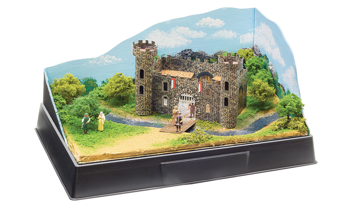 Castle Kit - Pre-cut graphics and materials to make a castle and a drawbridge with two interior balconies